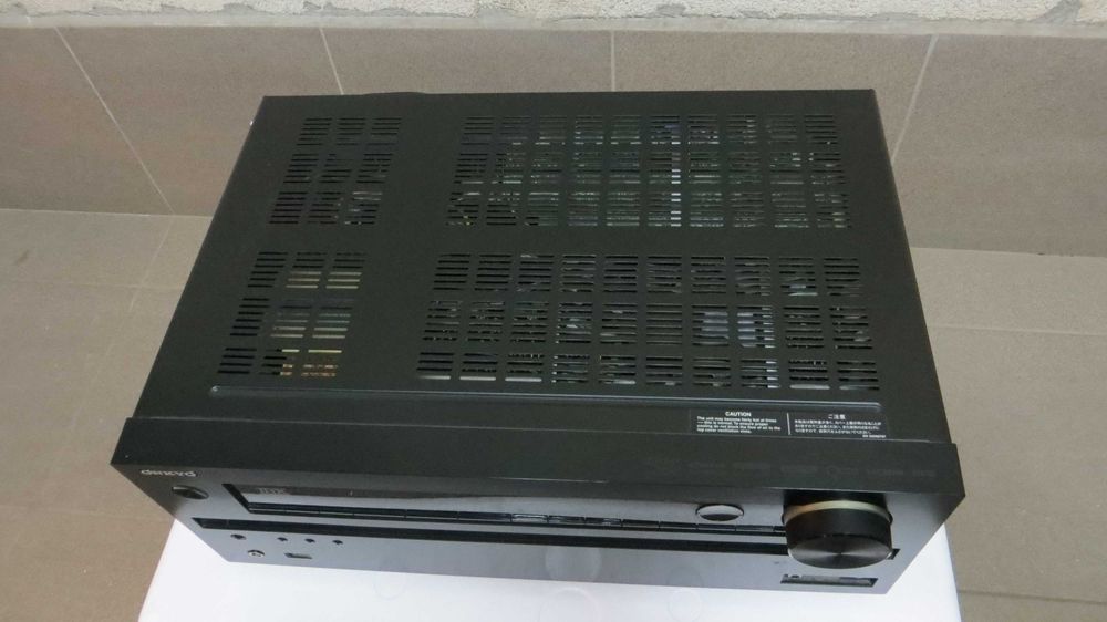 АВ Рисивър ONKYO TX-NR609