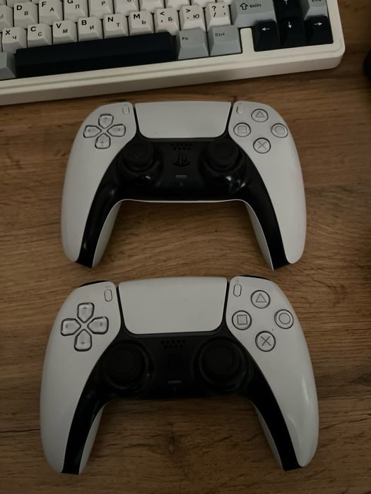 Геймпад дуалсенс