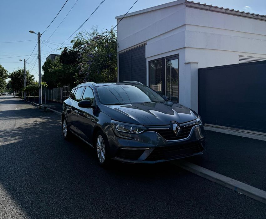 RENAULT Megane 2020