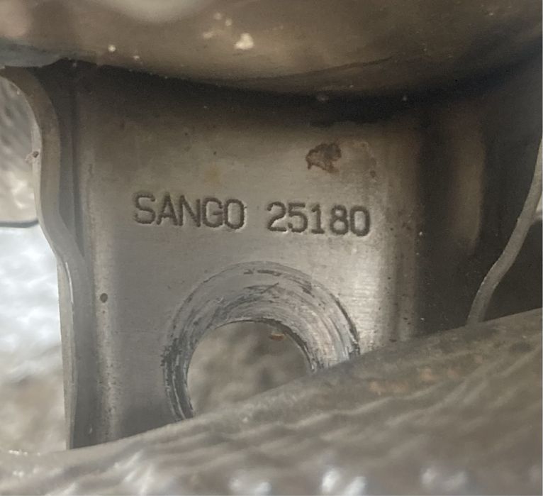 Toyota Rav 4 XA50 2.5i Hybrid 2020г Изпускателен Колектор Катализатор