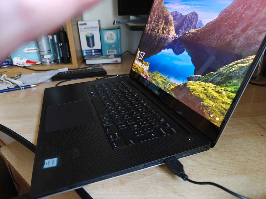 Laptop DEL XPS 15,  9550,  16-480 GB
