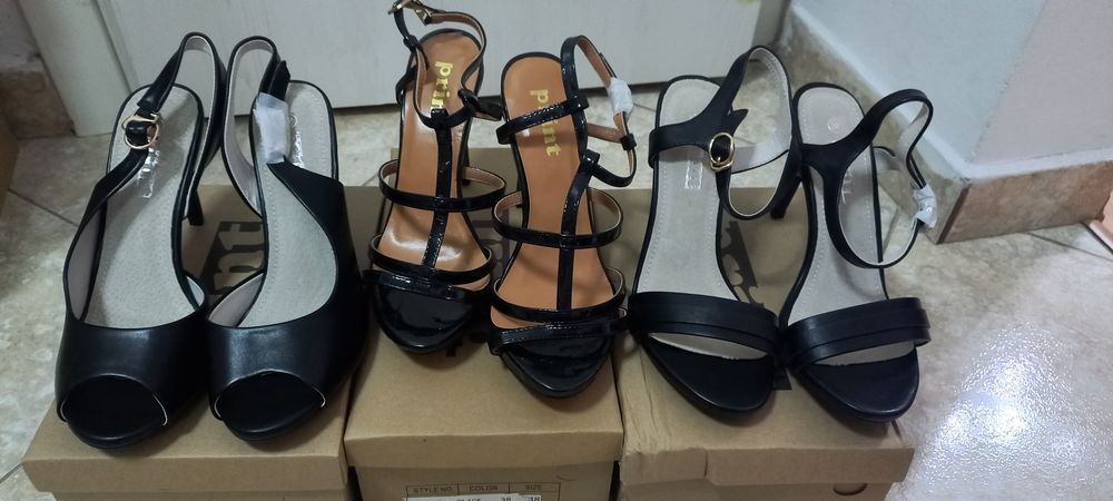 Sandale 35,toc de 7 și 9cm,noi
