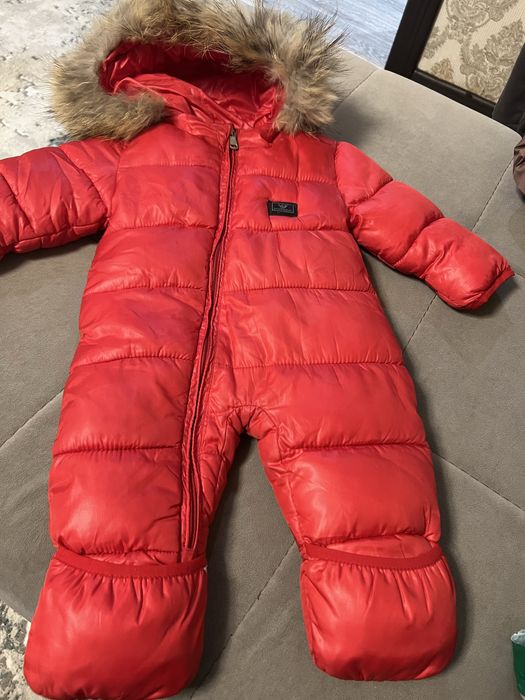 Продам детские комбинезоны