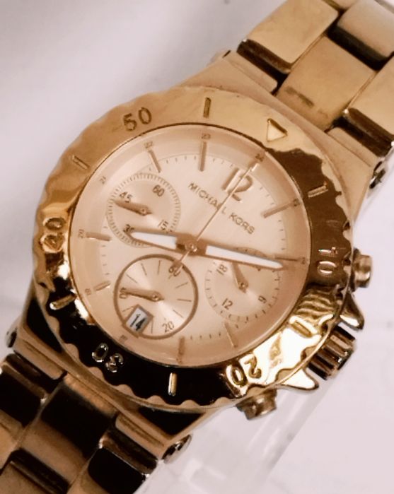 Ceas de damă Michael Kors Bel Aire MK5498, cu cronograf și Quartz.