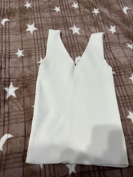 Продам шорты и блузу.