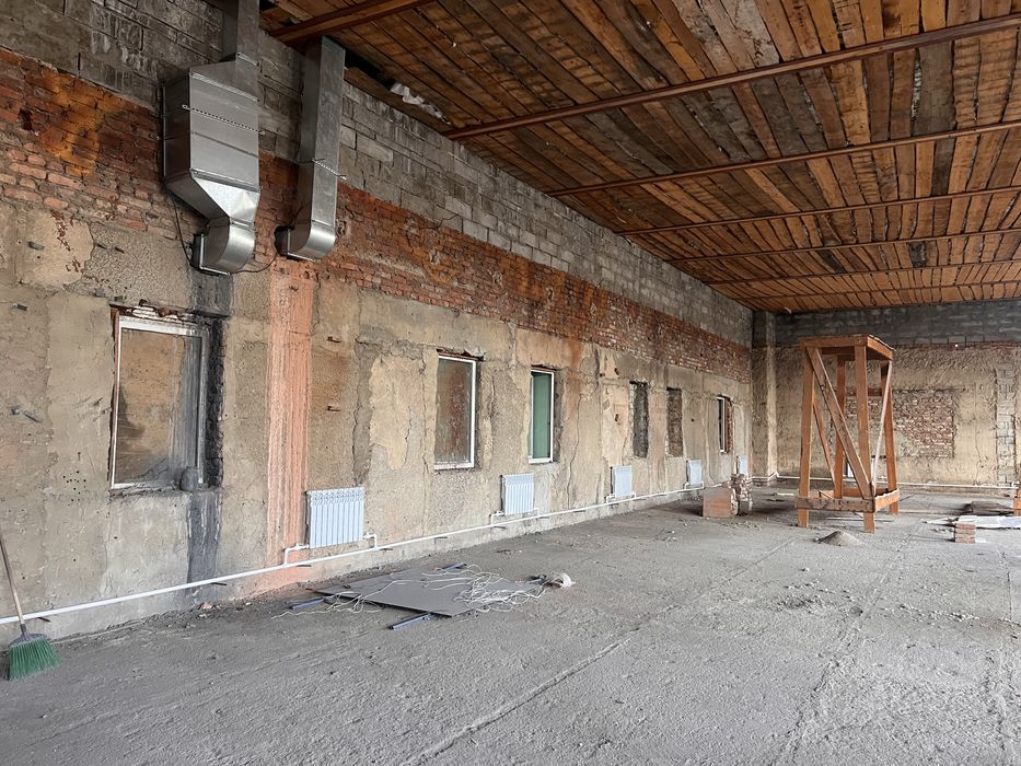 Сдам в аренду   помещение в цетре города