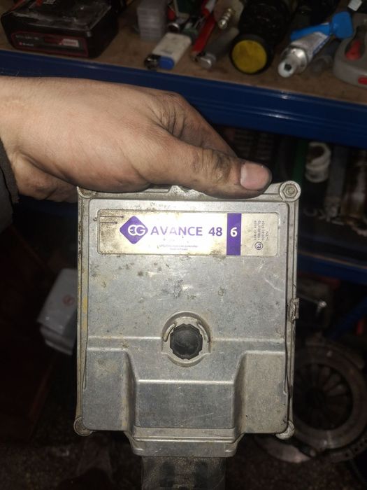 Продавам двигател за ауди