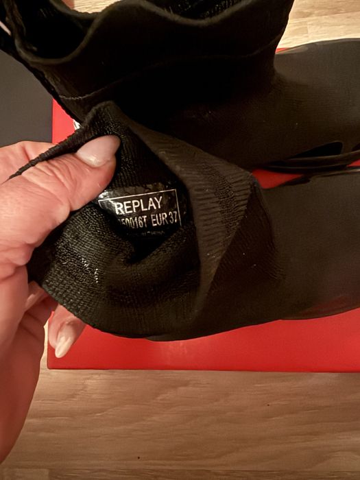 Pinko и Replay дамски сникърси