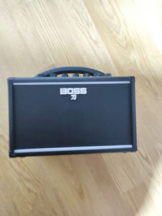 Vand amplificator Boss Katana Mini