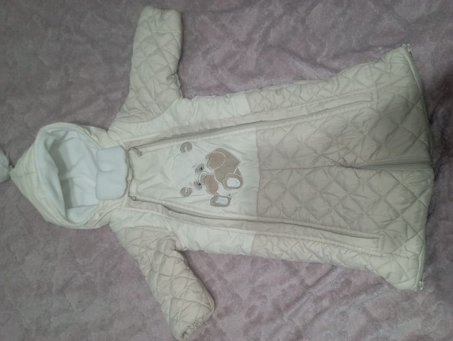 Продам демисезонный комбинезон трансформер