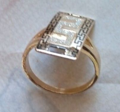 Продам кольцо бижутерия