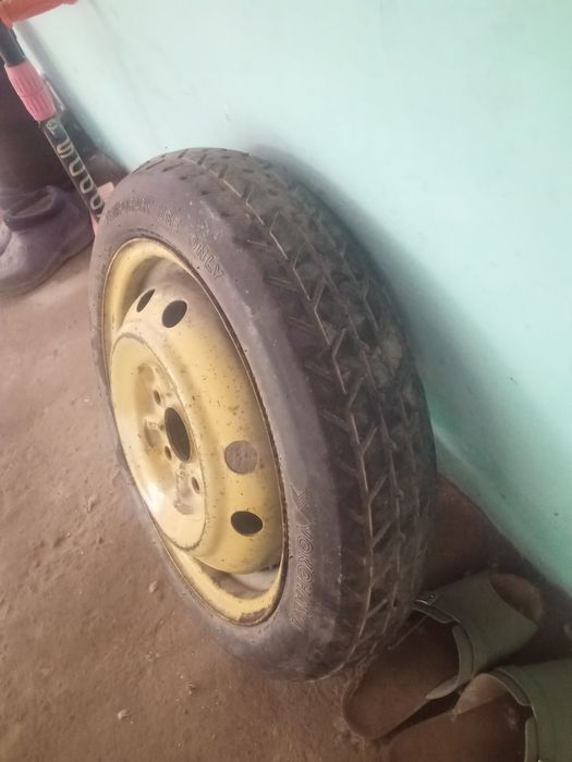 Таблетка от Тойота ипсум