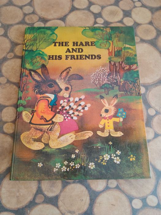 Продавам евтини детски книжки.