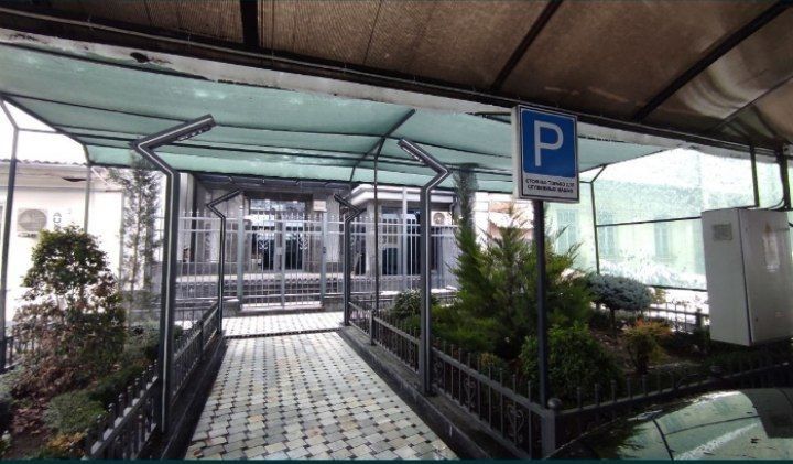 Возле Паркентского рынка 1.044 м² Отдельно стоящее здание