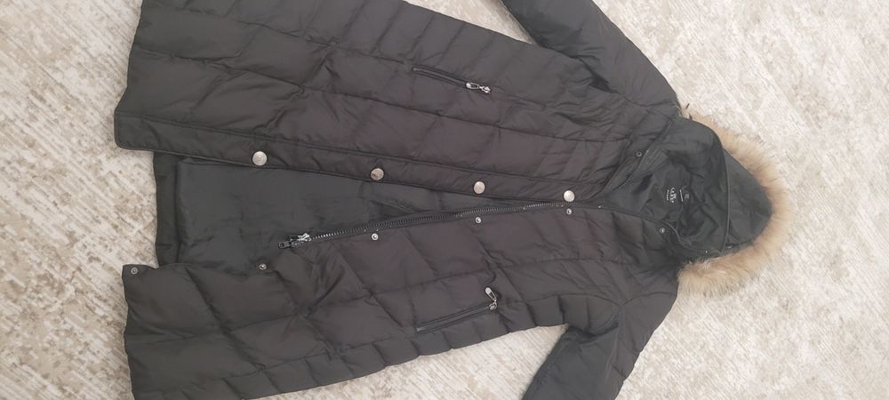 Срочно продам  немецкий  пуховик