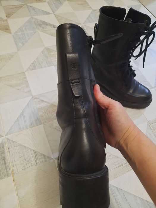 Продам ботинки massimo dutti