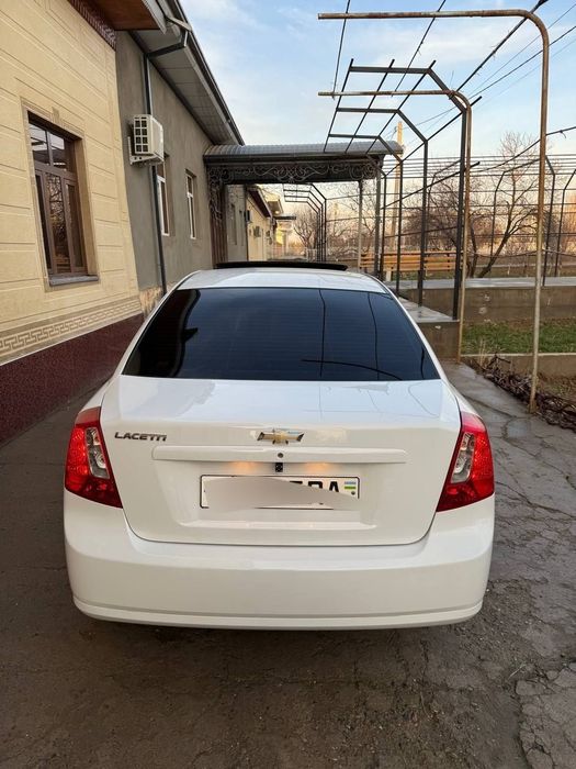 Срочно! Gentra 2019 probeg 37.000 radnoy kraska metan3 pok