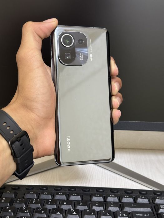 Xiaomi 11 pro 12/256gb