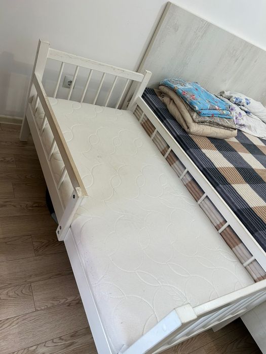 Продам детский кровать 140×80