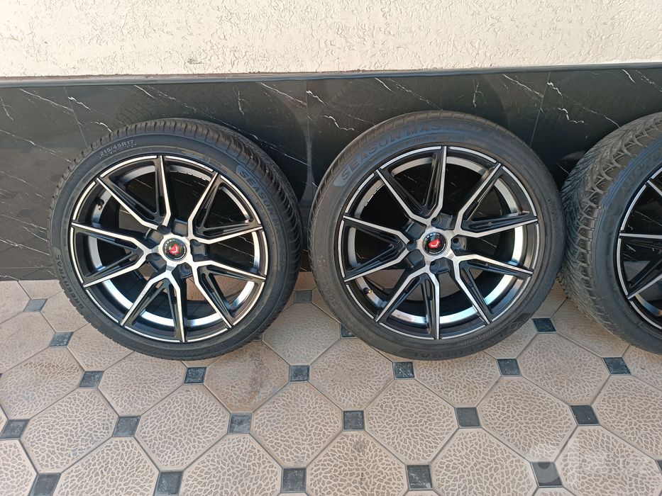 Vossen Diska Balon 215 45 R17 Holati yaxshi Jentra Lasettiga