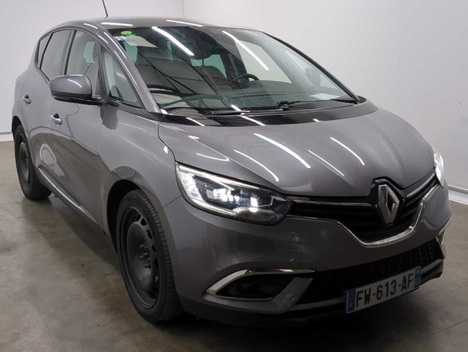 Dezmembrez Renault Scenic 2016
