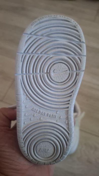 Бебешки маратонки Nike