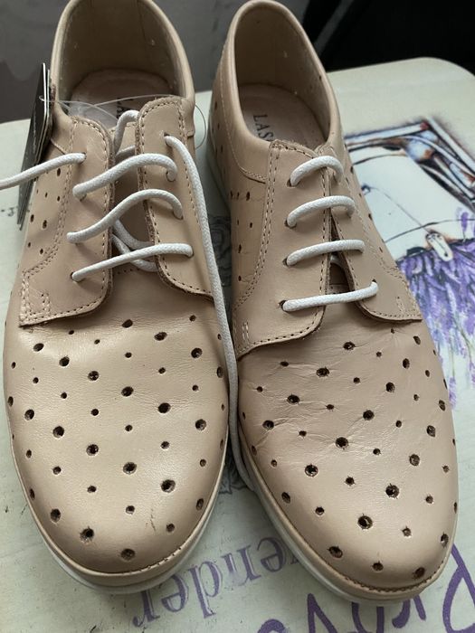 Дамски обувки естествена iкожа   39 Lasocki