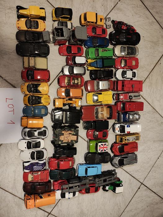 Vând mașinuțe metal și plastic - LOT 1