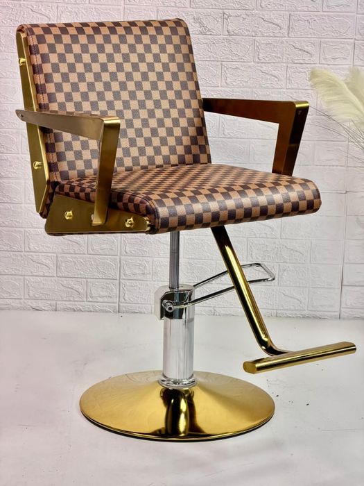 Парикмахерские кресла