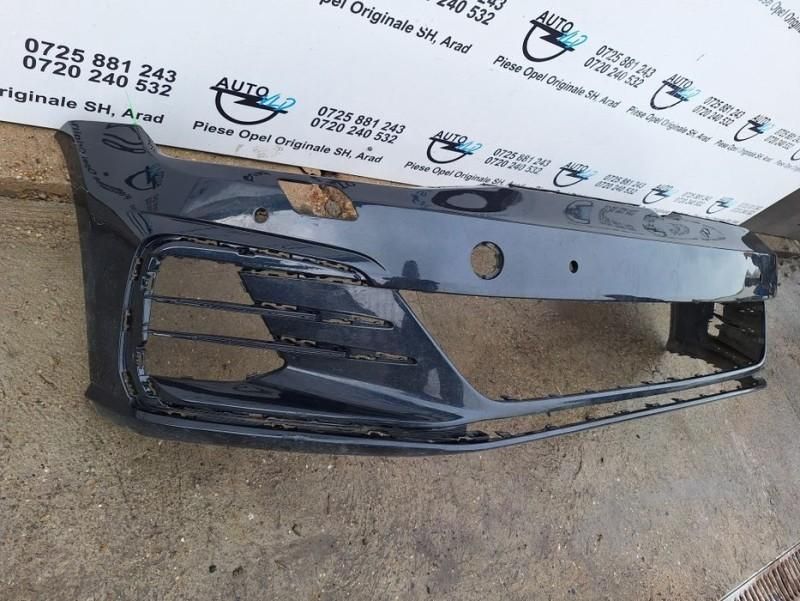 Bara fata Volkswagen Golf 7 facelift