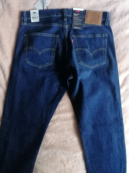 Нови мъжки дънки  Levi's