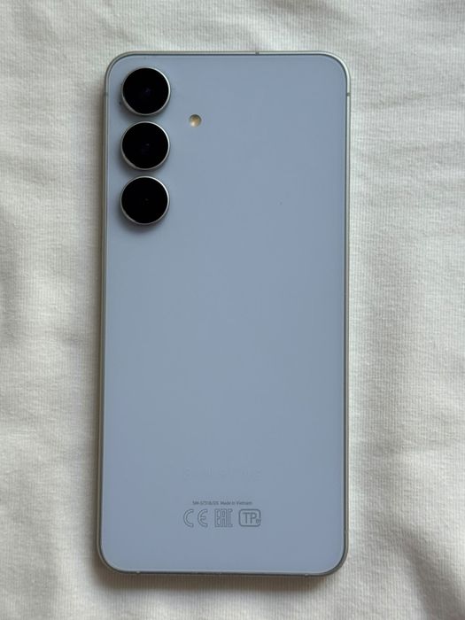 телефон samsung s25 fe