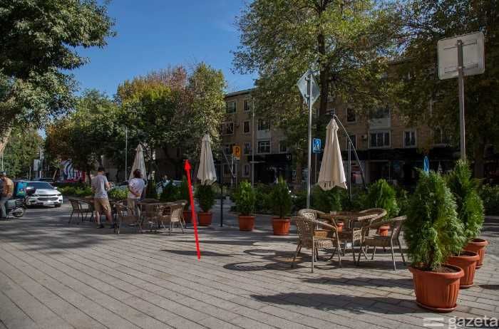 Сдается квартира  на Ц1 (можно под офис) напротив WOK, KFC, Belissimo