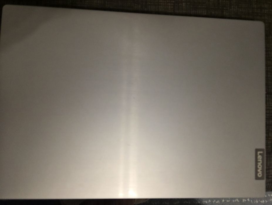 Laptop Lenovo IdeaPad L340 – 8GB RAM, 500GB SSD,- Defect carcasa