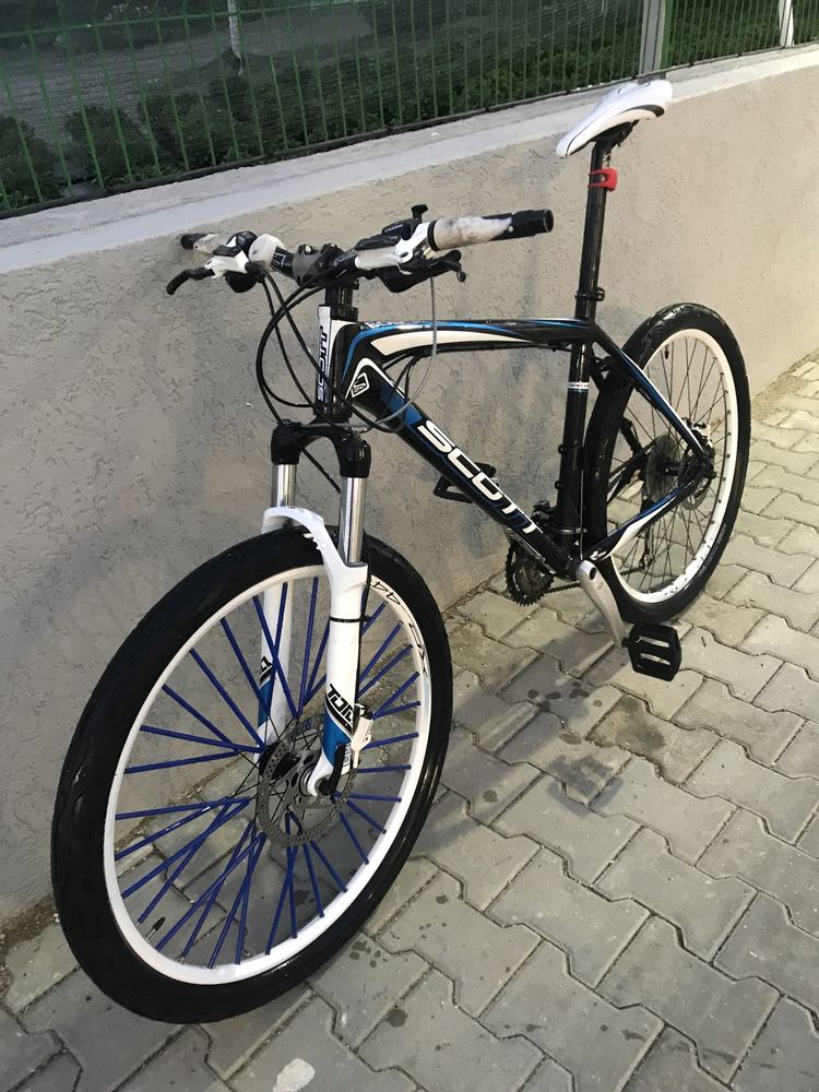 Bicicleta scott scale online 60