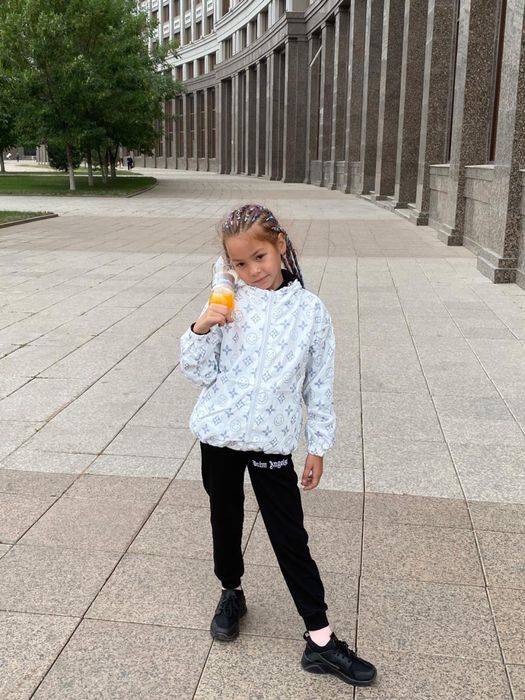 Куртка для девочки