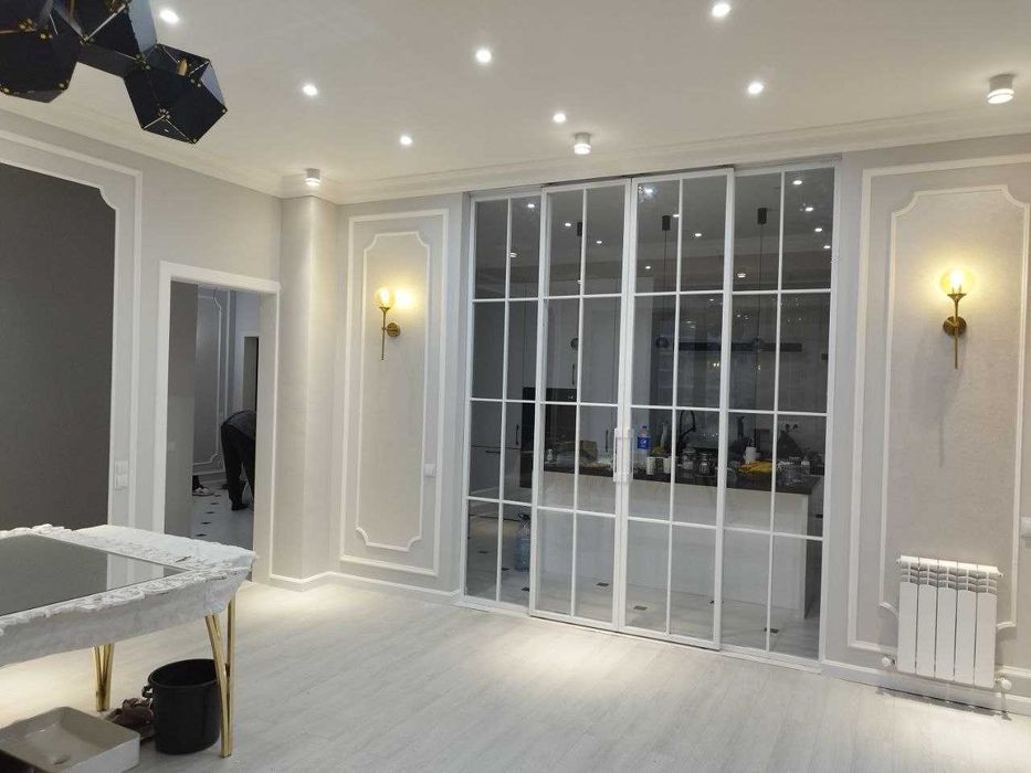 Стеклянные Loft перегородки и двери. Loft peregorodkalar va eshiklar.