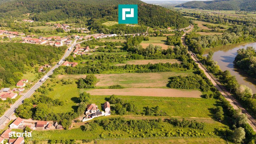 Teren intravilan 5.200 mp – Căpruţa, com. Bârzava