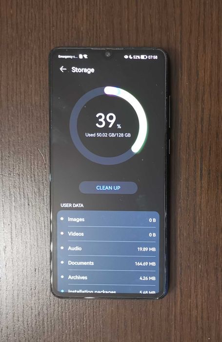 Vând Huawei P30, pachet complet
