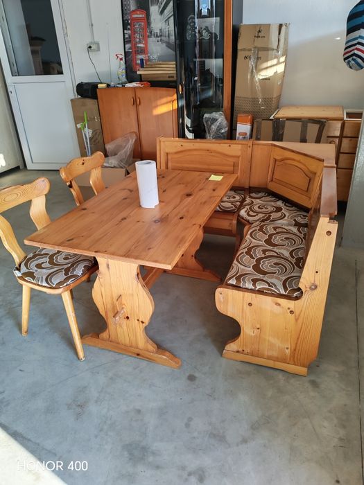 Colțar de Bucătărie - Masă cu Scaune - Lemn Masiv - Mobila Germania