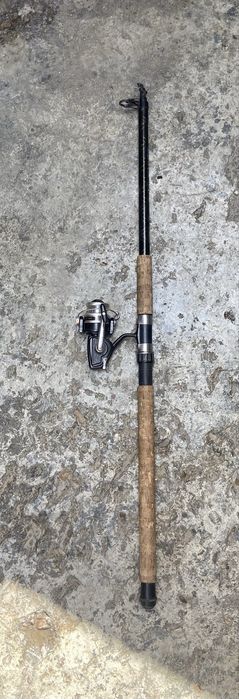 Mulineta cu bat telescopic