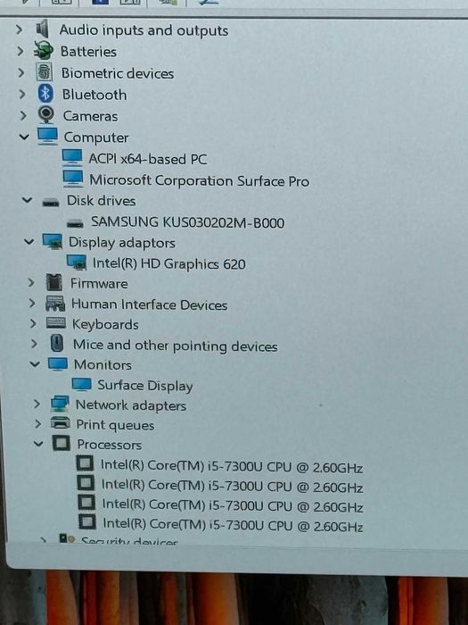 Microsoft Surface Pro 5 i5-7300U/8RAM/256SSD/Intel HD 620/QHD Touch