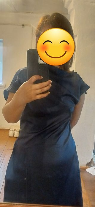 Продам женские платья