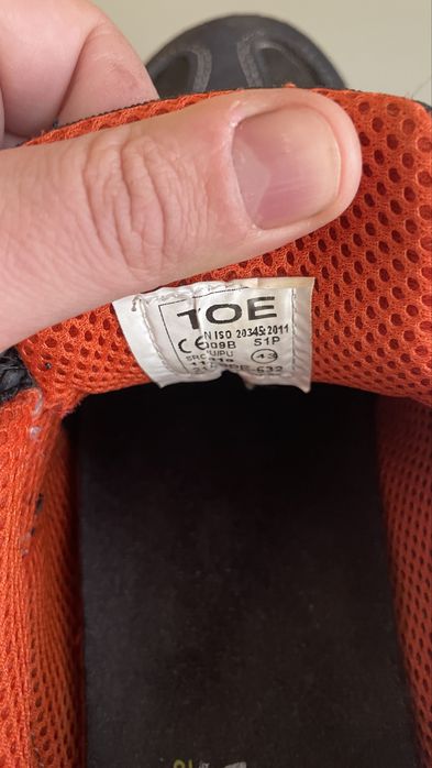 Работни обувки ТОЕ 43