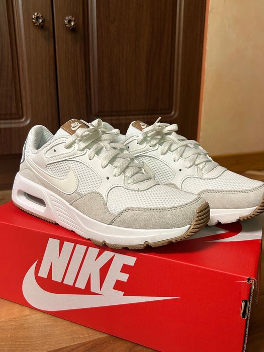 НОВИ Маратонки Nike Air, Бял цвят