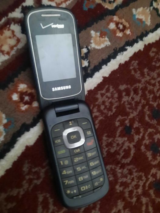 Телефон самсунг густо 3 перфектум