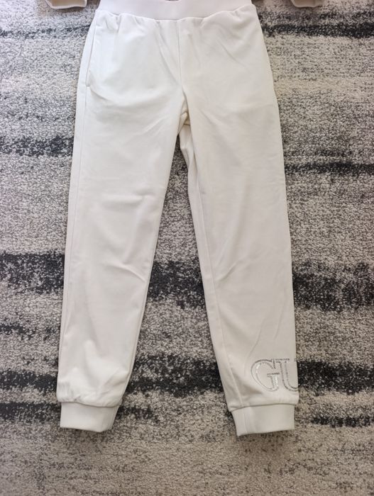 Анцуг/екип Guess кадифе за момиче + тениска