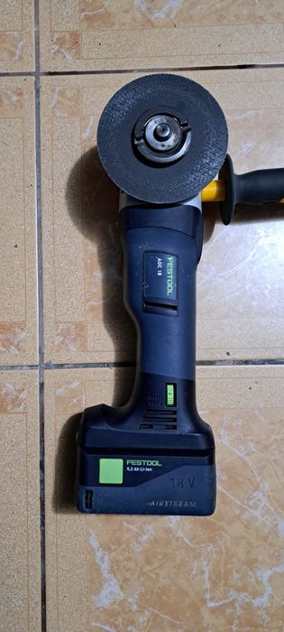 Polizor flex unghiular Festool AGC 18 , an 2019 cu acumulator de 5,2A