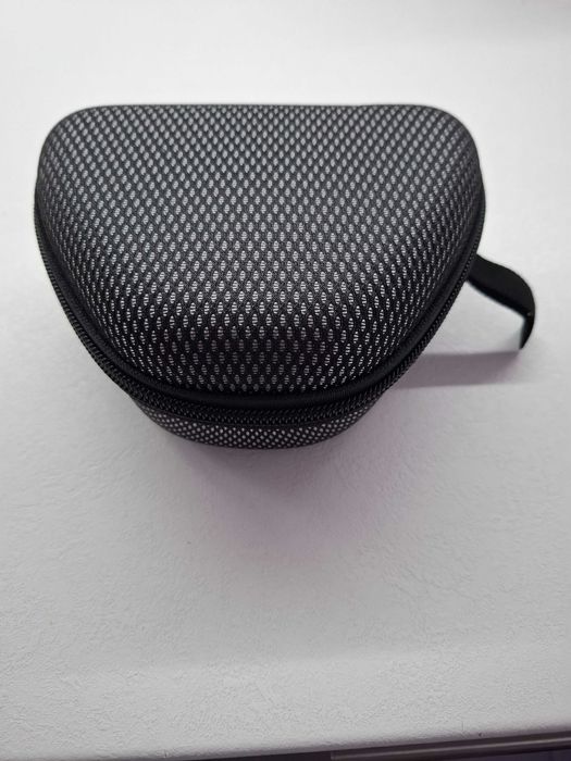 Слънчеви / Предпазни очила за куче