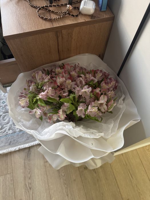 Цветы свежые , микс